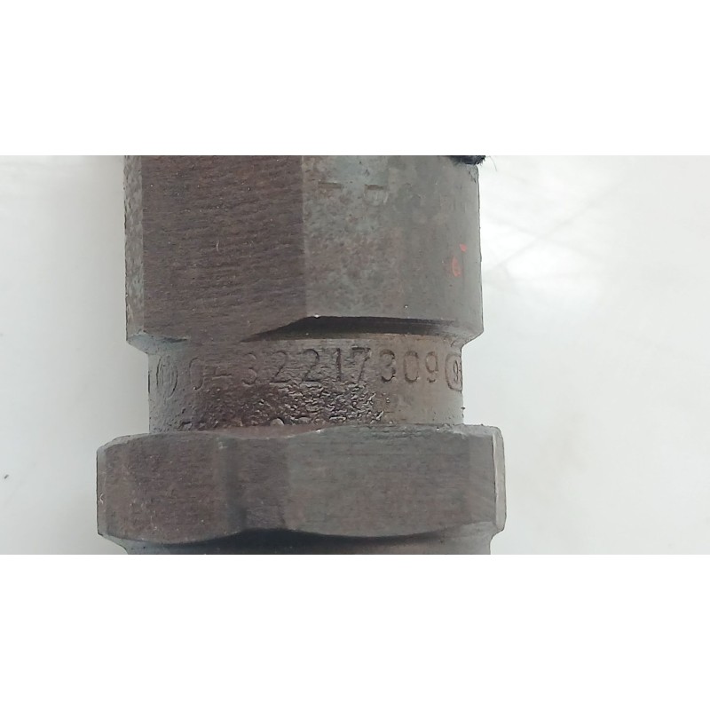 Recambio de inyector para nissan primera (p11) 2.0 td referencia OEM IAM 0432217309 BOSCH - Gris 2