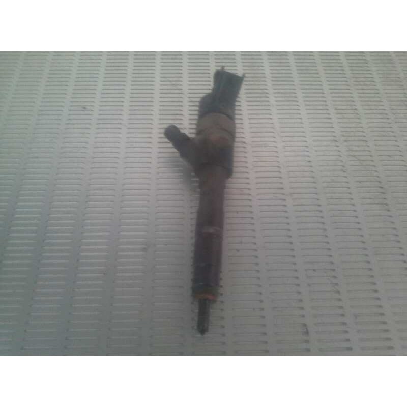 Recambio de inyector para renault scenic ii 1.9 dci diesel referencia OEM IAM 8200100272 0445110110B BOSCH