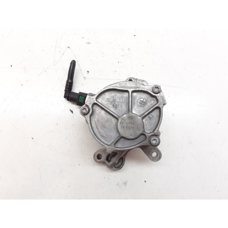Recambio de depresor freno / bomba vacio para ford focus lim. (cb4) trend referencia OEM IAM 1105W  BOSCH 5