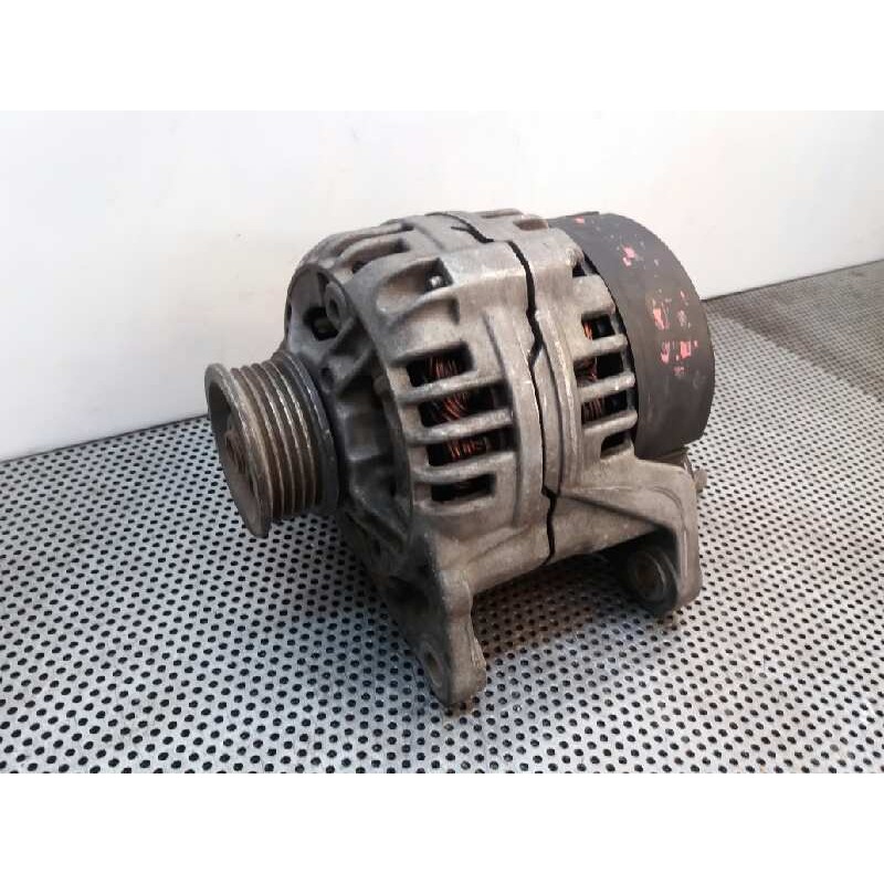 Recambio de alternador para audi a4 berlina (b5) 1.8 20v referencia OEM IAM 0123320016 058903016A BOSCH 5