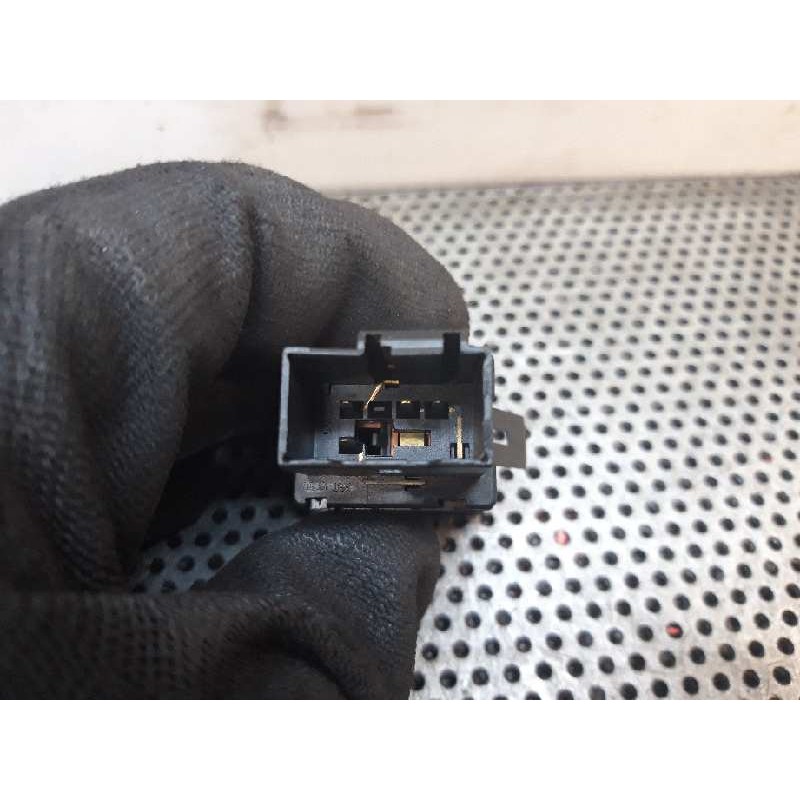 Recambio de warning para volkswagen polo (9n1) highline referencia OEM IAM - Negro 4