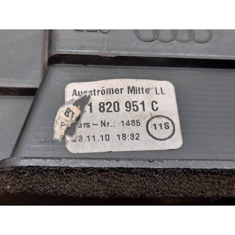 Recambio de rejilla aireadora para audi a4 ber. (b8) básico quattro referencia OEM IAM 8T1820951C - Azul 2