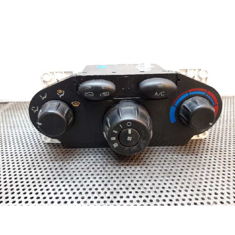 Recambio de mando calefaccion / aire acondicionado para hyundai santa fe (sm) 2.4 gls referencia OEM IAM   
