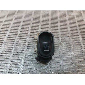 MANDO ELEVALUNAS TRASERO DERECHO A2038200210 