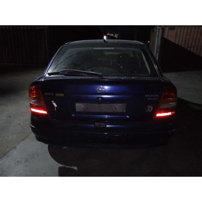opel astra g berlina del año 2001
