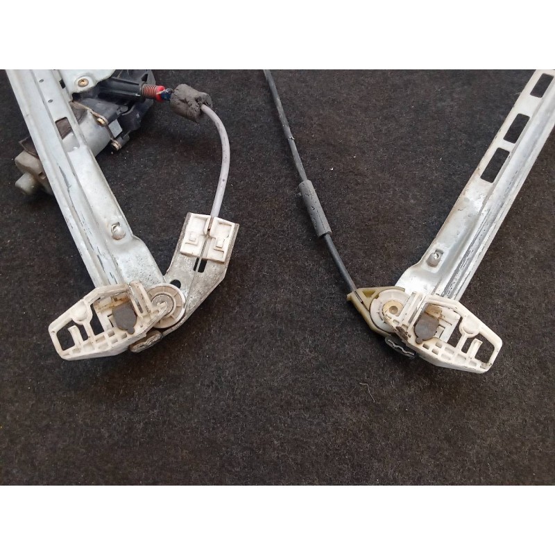 Recambio de elevalunas delantero izquierdo para peugeot 206 berlina referencia OEM IAM  52265 3