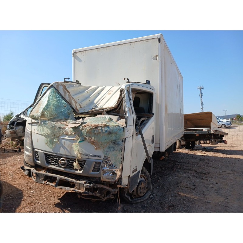 nissan nt400 cabstar (f24m) del año 2015