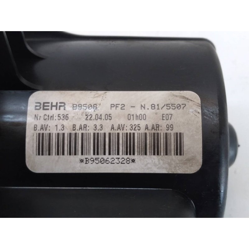 Recambio de motor calefaccion para peugeot 307 (s1) xr clim plus referencia OEM IAM B9506  BEHR - Gris 2