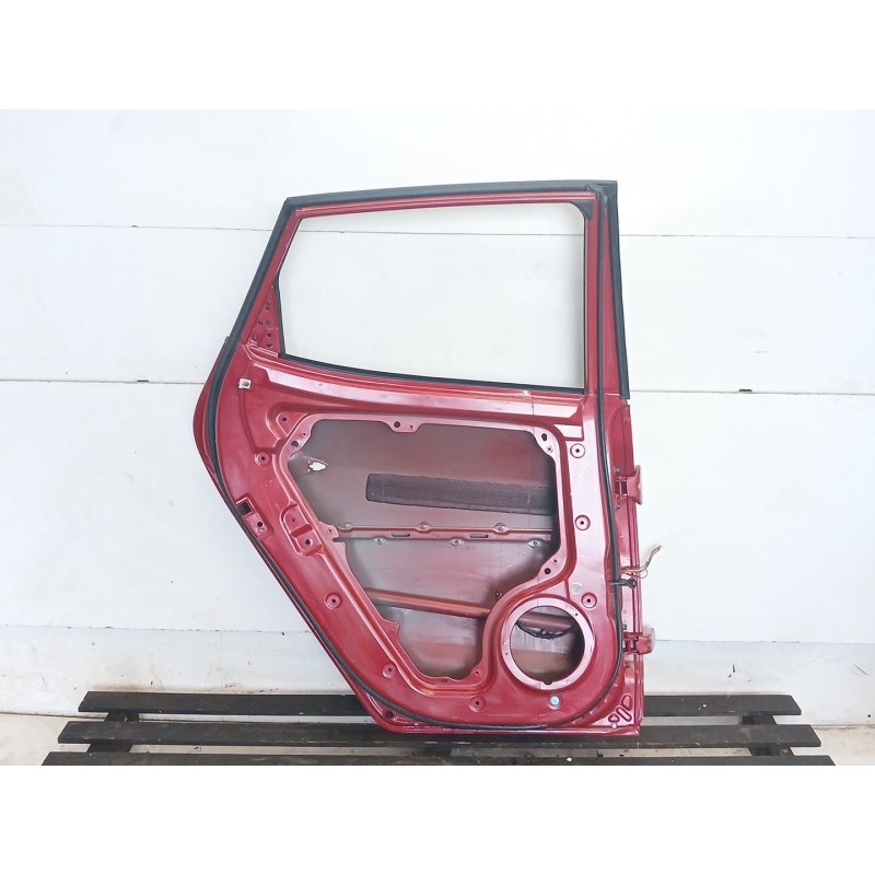 Recambio de puerta trasera izquierda para hyundai ix20 (jc) 1.4 referencia OEM IAM - Rojo 2
