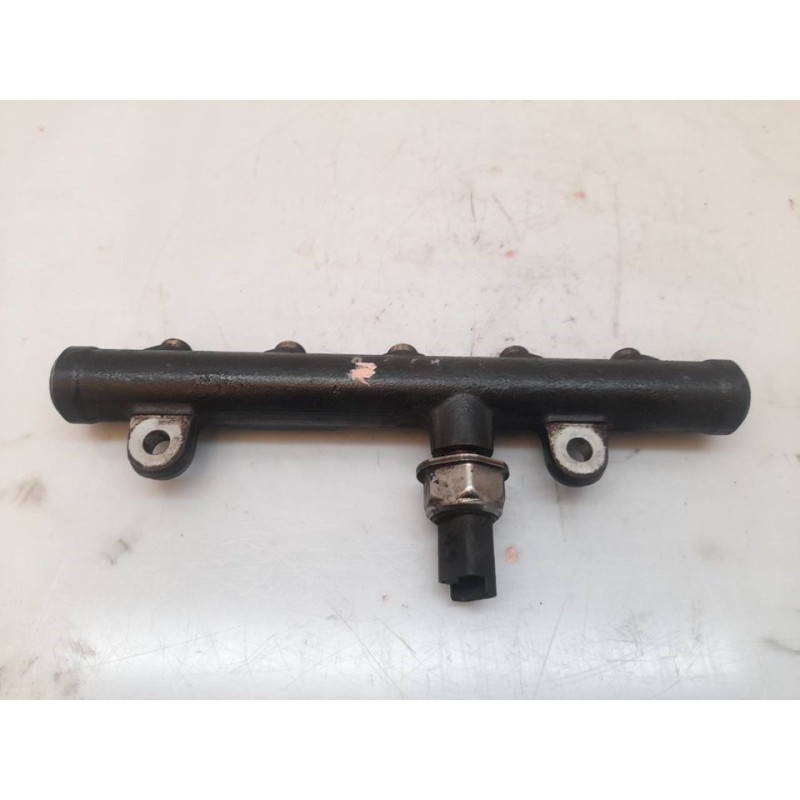 Recambio de rampa inyectora para fiat scudo combi (272) l1h1 120 multijet (5 pl.) referencia OEM IAM 9681649580 - Blanco 3