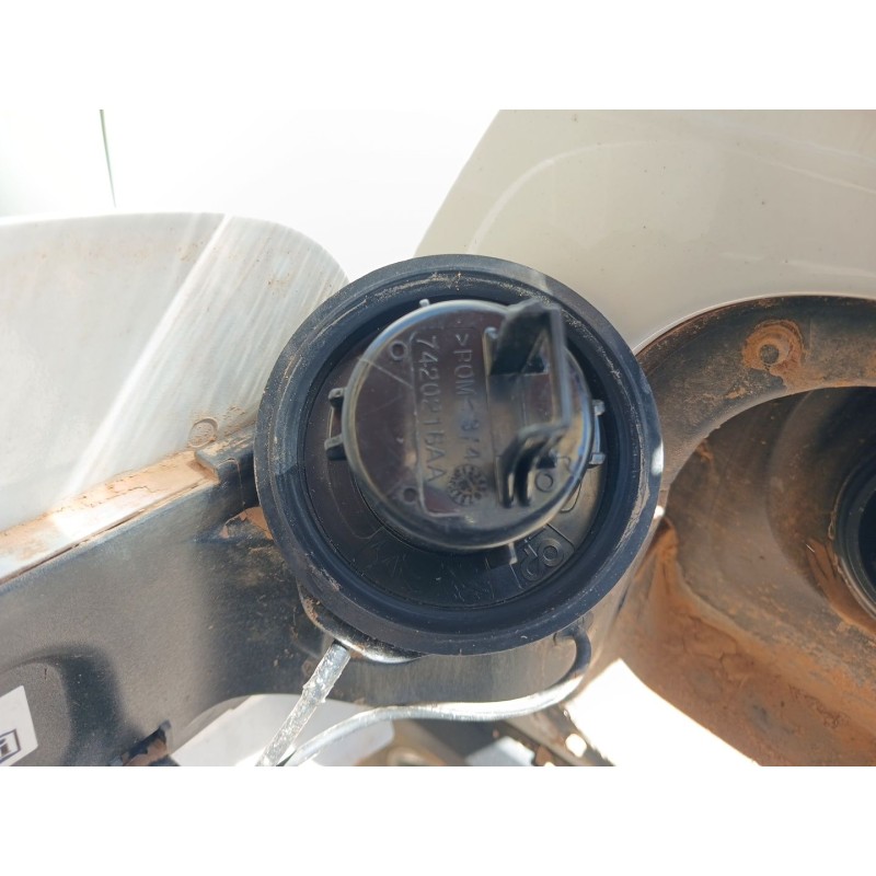 Recambio de tapon combustible para opel crossland x / crossland (p17, p2qo) 1.2 (75) referencia OEM IAM 9816741980 - Blanco 2