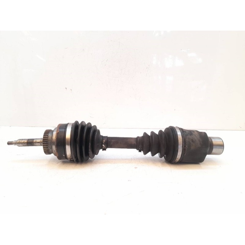 Recambio de transmision delantera izquierda para ssangyong kyron 200 xdi limited referencia OEM IAM   