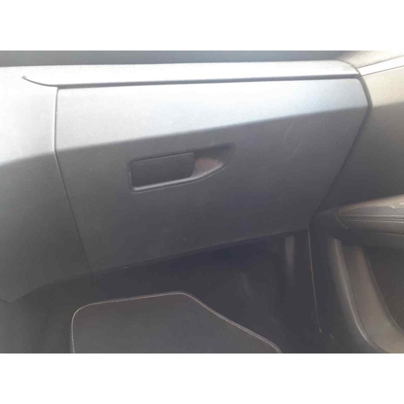 Recambio de guantera para peugeot 3008 allure referencia OEM IAM   