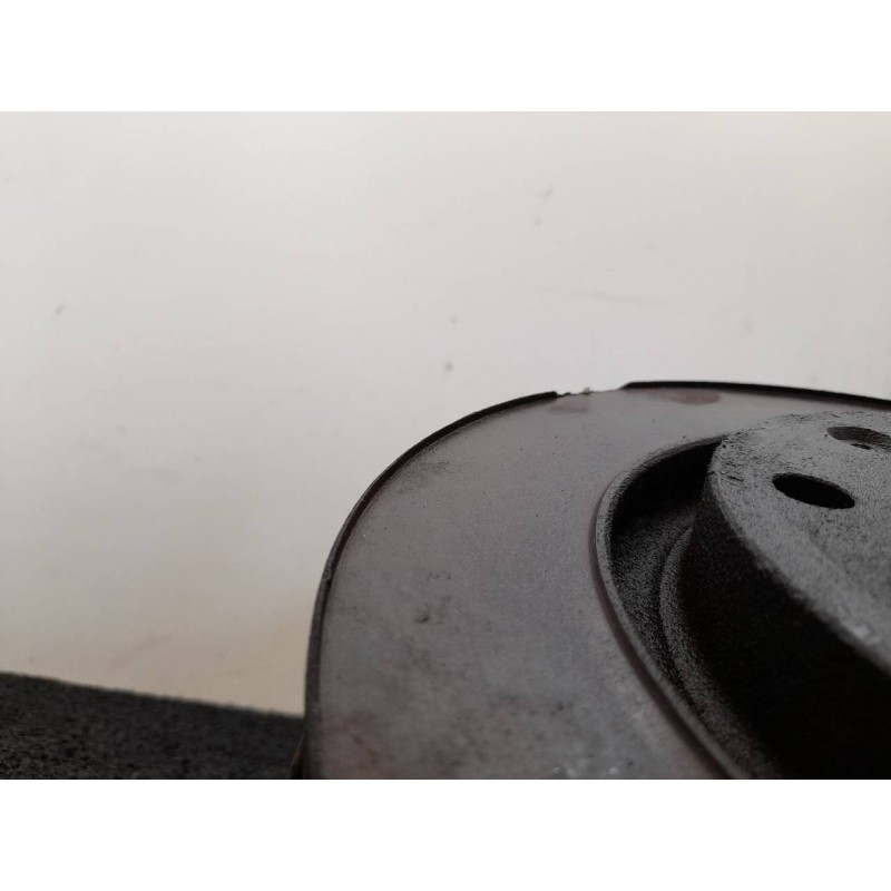 Recambio de mangueta delantera derecha para citroën c3 picasso sx referencia OEM IAM - Blanco 3