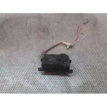 MOTOR APERTURA TRAMPILLAS CLIMATIZADOR 0637002422 DENSO