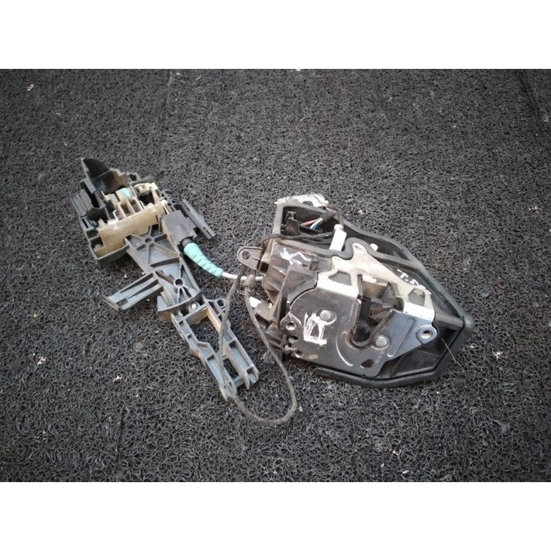 Recambio de cerradura puerta trasera derecha para bmw serie 1 berlina (e81/e87) 116i referencia OEM IAM   
