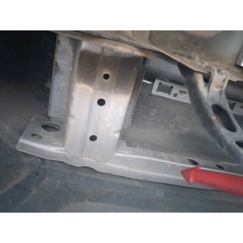 Recambio de refuerzo paragolpes trasero para subaru xv executive referencia OEM IAM   