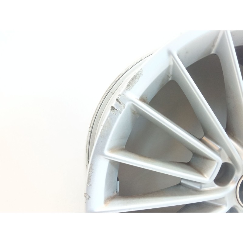 Recambio de llanta para audi a3 sportback (8ya, 8yf) 30 tdi referencia OEM IAM 8Y0601025B - Blanco 2