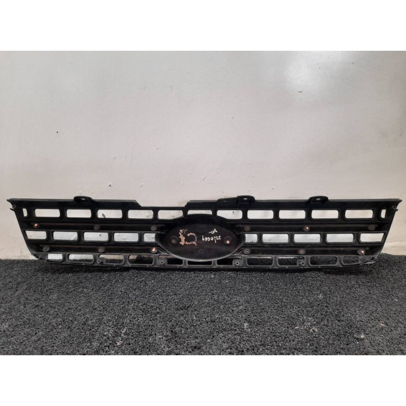 Recambio de rejilla delantera para kia sportage active 4x4 referencia OEM IAM - Negro 2