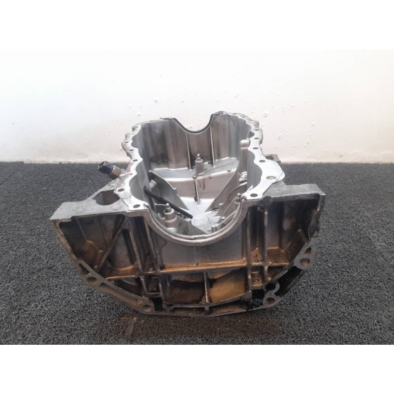 Recambio de carter para renault kangoo profesional referencia OEM IAM 8200318813 - Blanco 2