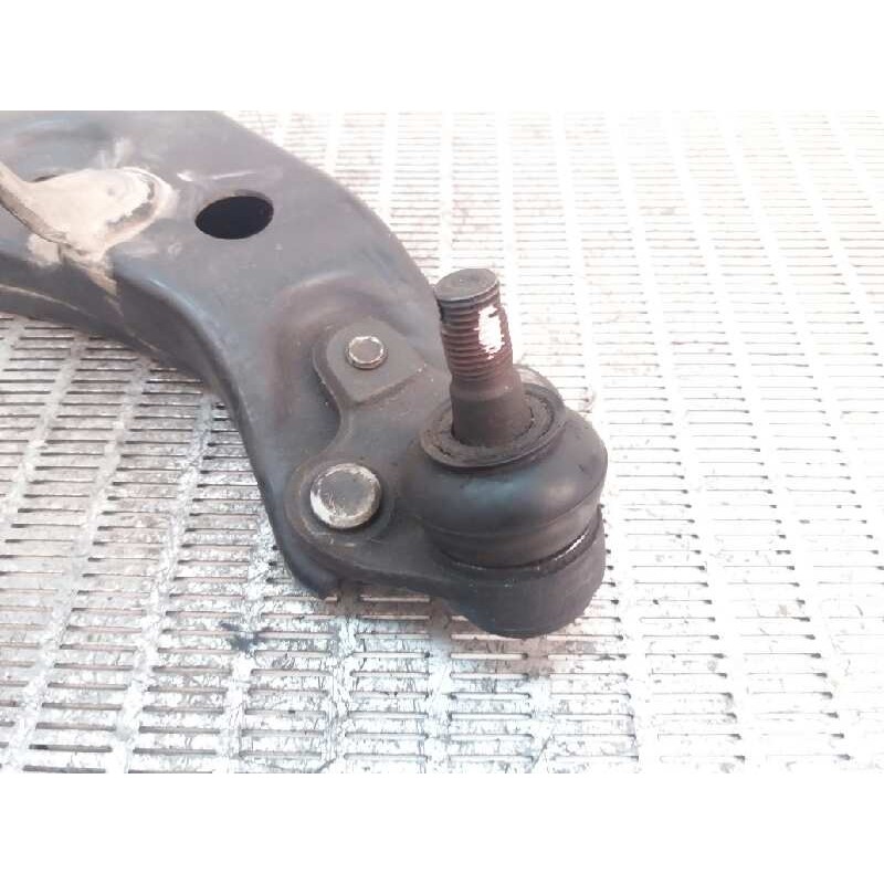 Recambio de brazo suspension inferior delantero derecho para toyota corolla (e11) 2.0 diesel cat referencia OEM IAM  96927 2