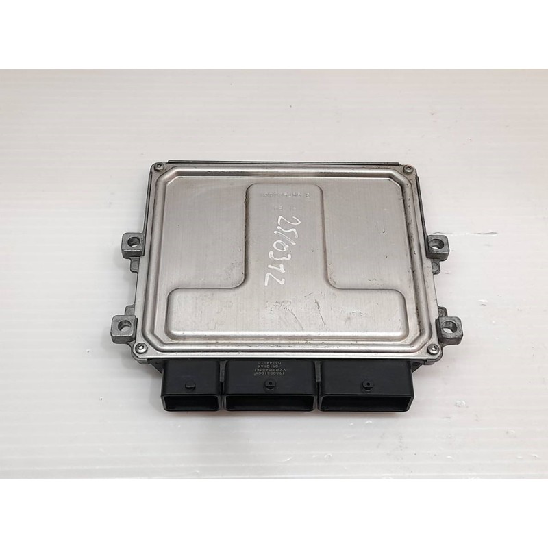 Recambio de centralita motor uce para renault clio iv limited referencia OEM IAM 237109719R A2C1696080001 - Blanco 2