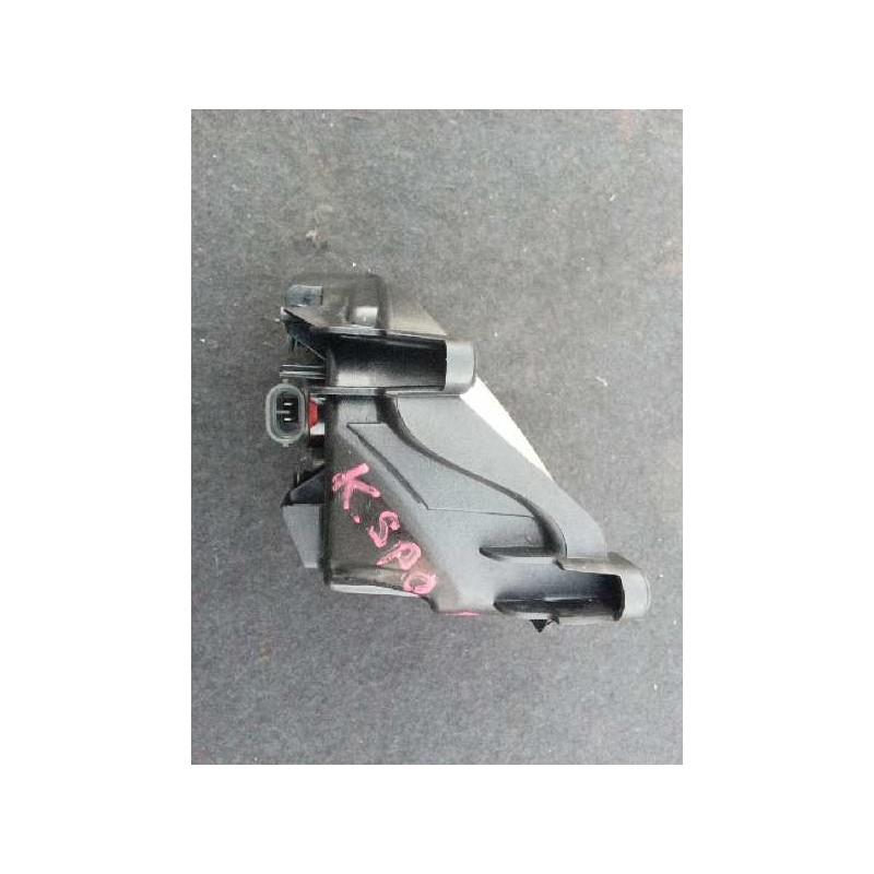 Recambio de faro antiniebla derecho para kia sportage referencia OEM IAM  126043 3