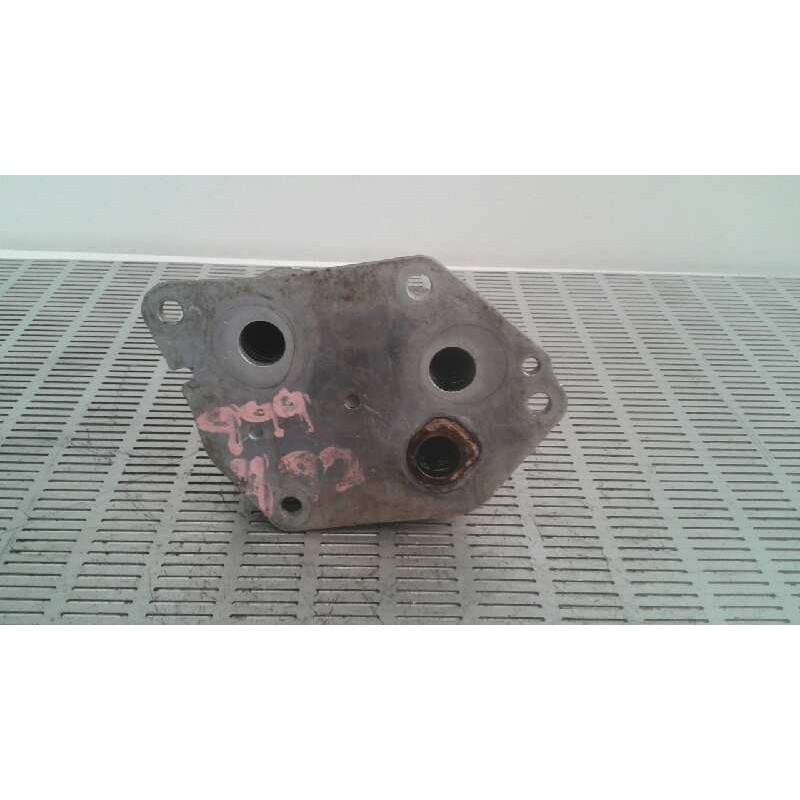 Recambio de enfriador aceite motor para hyundai i30 1.6 crdi cat referencia OEM IAM 264102A501 - Negro 2