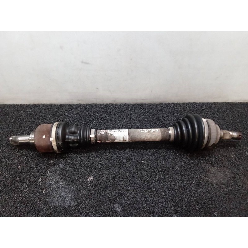 Recambio de transmision delantera izquierda para peugeot 308 sport referencia OEM IAM 9656135280  