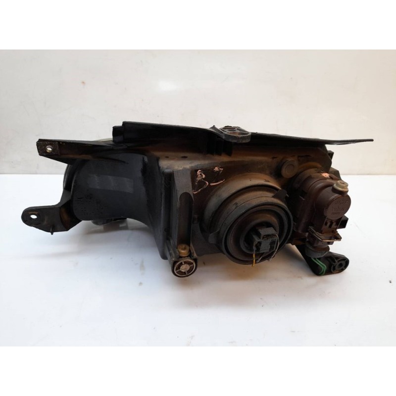 Recambio de faro derecho para peugeot partner (s1) referencia OEM IAM  126102 3