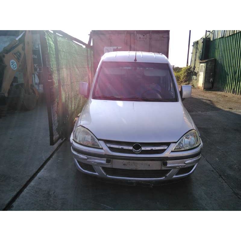 opel combo (corsa c) del año 2003
