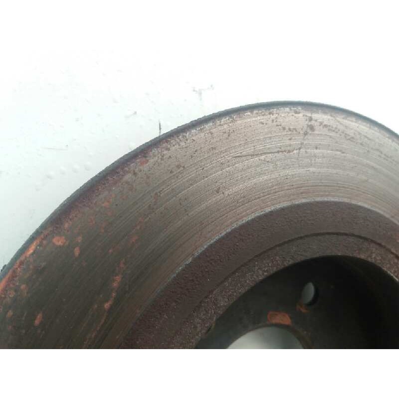 Recambio de disco de freno trasero para nissan almera tino (v10m) 2.2 16v turbodiesel cat referencia OEM IAM - Blanco 3