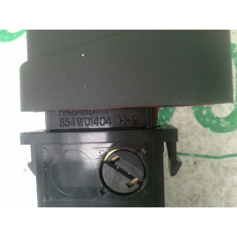 Recambio de warning para hyundai i30 1.6 crdi cat referencia OEM IAM 864W01404 - Negro 2