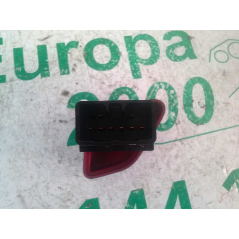 Recambio de warning para hyundai i30 1.6 crdi cat referencia OEM IAM 864W01404 - Negro 3