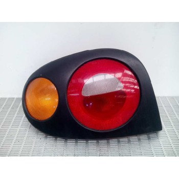 PILOTO TRASERO IZQUIERDO 7700830057 