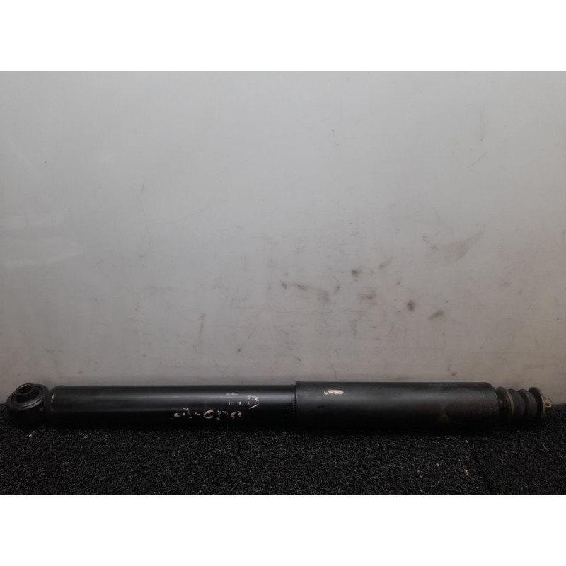 Recambio de amortiguador trasero derecho para mitsubishi montero (v60/v70) 3.2 di-d gls (3-ptas.) referencia OEM IAM