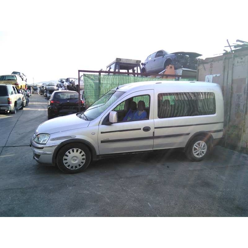 opel combo (corsa c) del año 2003