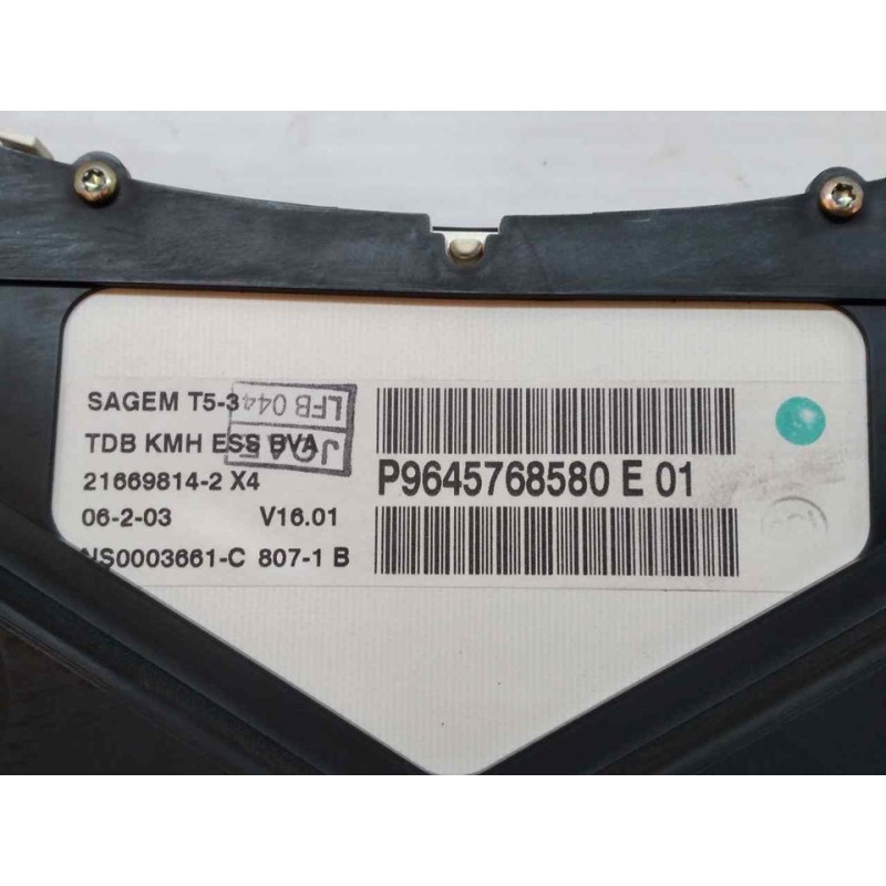 Recambio de cuadro instrumentos para peugeot 307 (s1) xr referencia OEM IAM P9645768580E01  SAGEM 4
