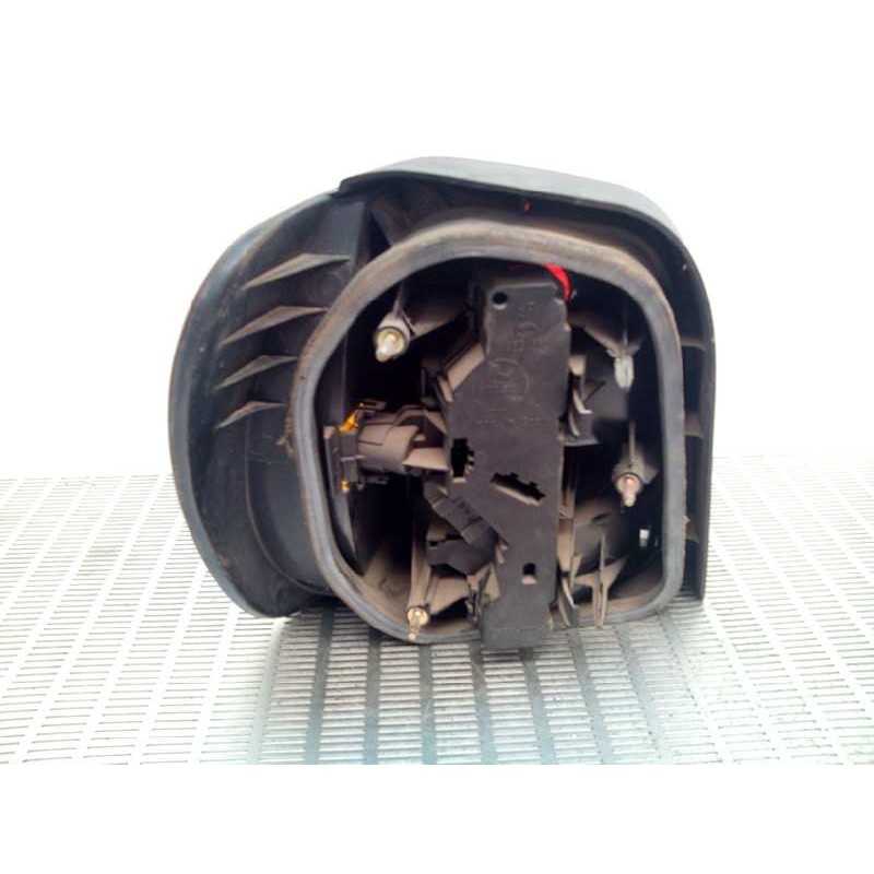 Recambio de piloto trasero derecho para volkswagen polo berlina (6n1) 1.4 referencia OEM IAM - Azul 2