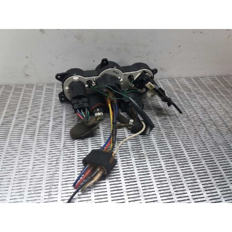 Recambio de mando calefaccion / aire acondicionado para hyundai coupe (rd) 1.6 16v cat referencia OEM IAM - Rojo 2