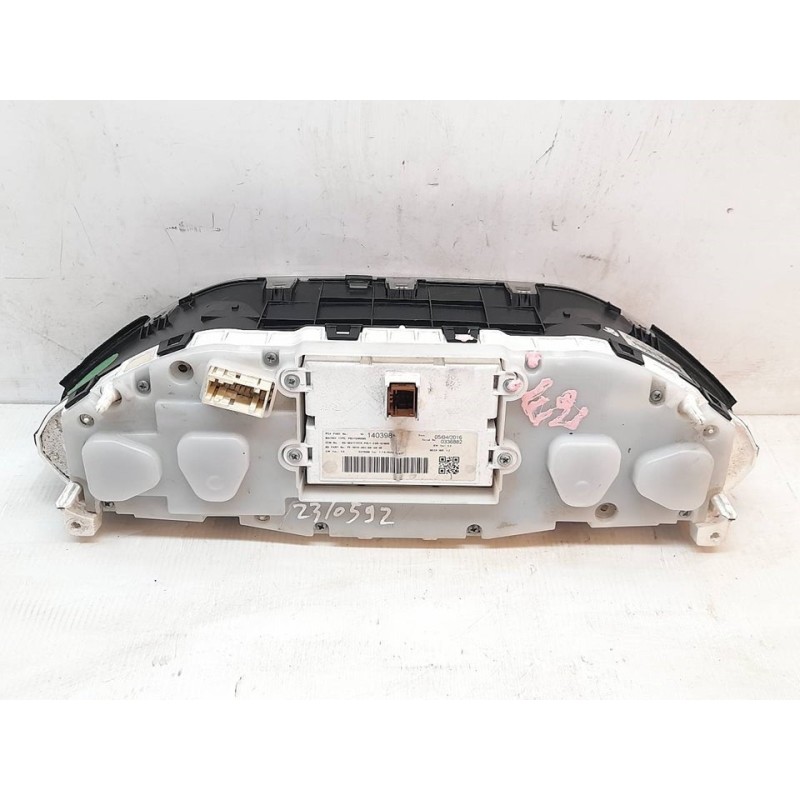 Recambio de cuadro instrumentos para peugeot 208 style referencia OEM IAM 9814039880 4