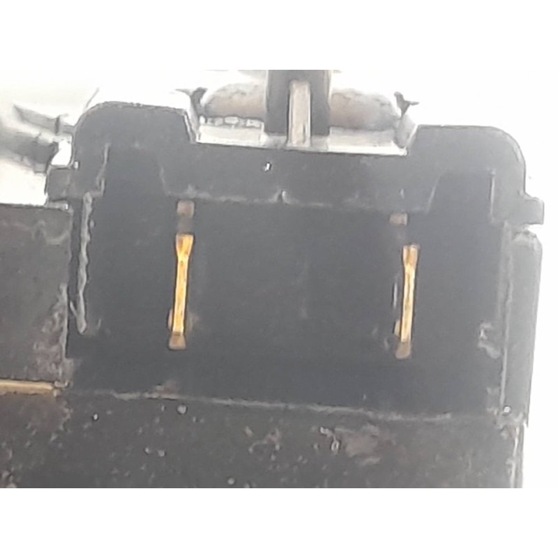 Recambio de cerradura puerta trasera izquierda para renault scenic (ja..) 1.9 dci fairway referencia OEM IAM 4