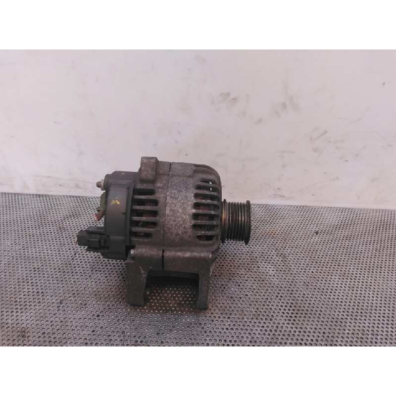 Recambio de alternador para renault scenic ii confort dynamique referencia OEM IAM 8200290215 - Gris 3