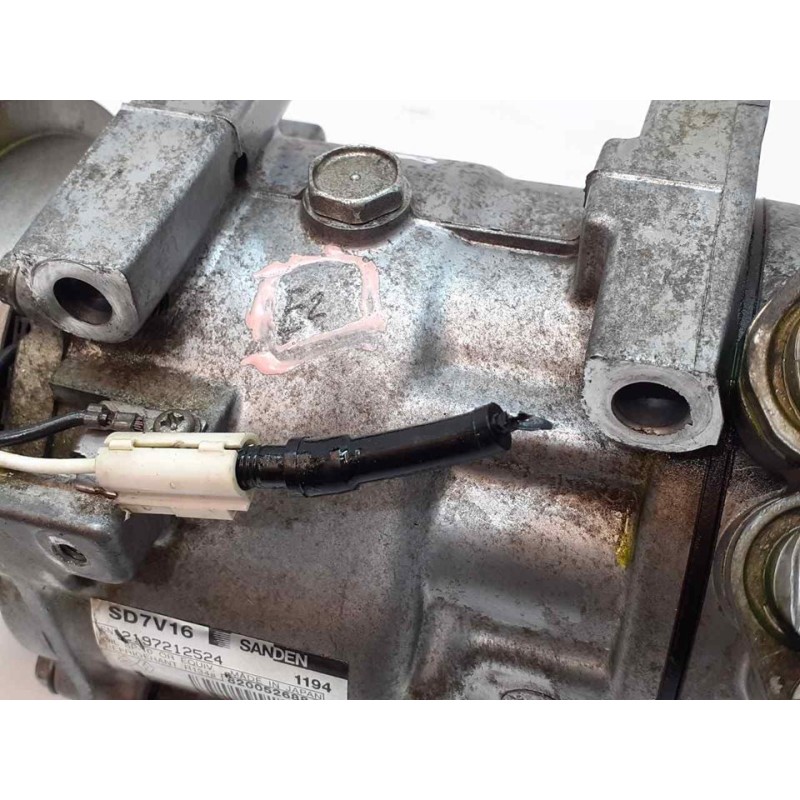Recambio de compresor aire acondicionado para dacia logan laureate referencia OEM IAM SD7V16  SANDEN 5