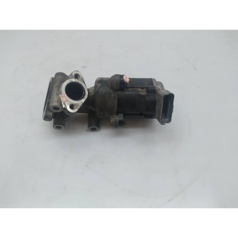 Recambio de valvula egr para peugeot 407 feline referencia OEM IAM 4R8Q90475A  