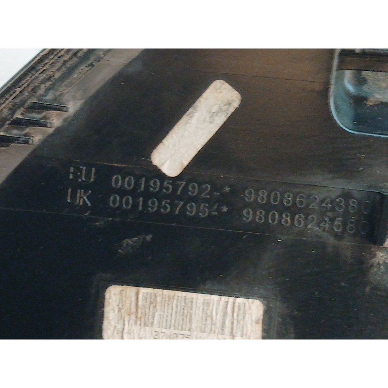 Recambio de piloto trasero derecho para citroën c4 ii (nc_) 1.2 thp 110 referencia OEM IAM 9808624380 - Negro 2