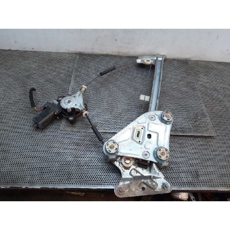 Recambio de elevalunas delantero izquierdo para hyundai coupe (gk) 2.0 fx full referencia OEM IAM   