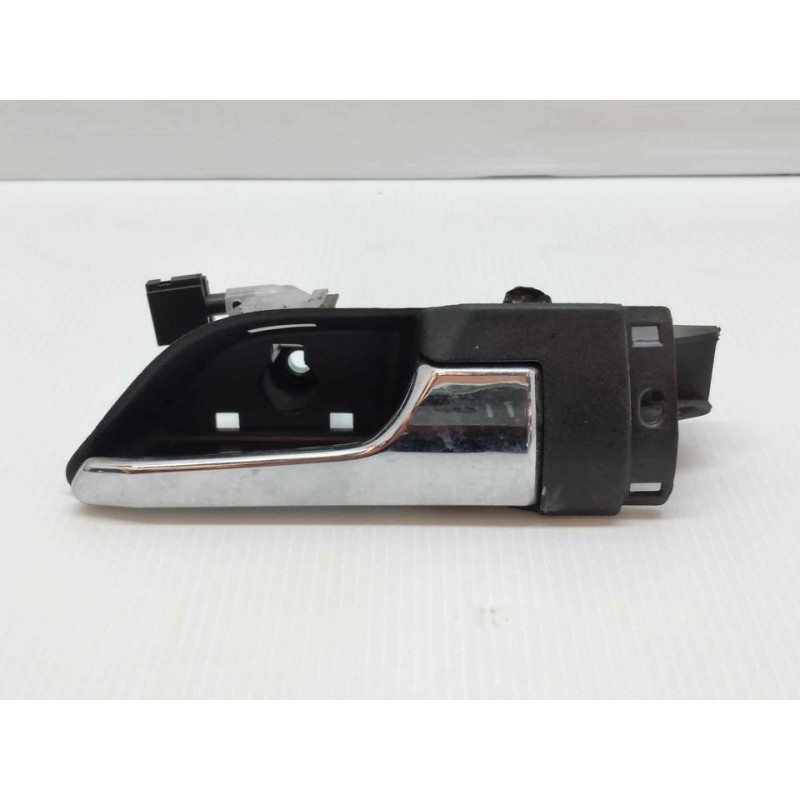 Recambio de maneta interior delantera derecha para opel astra h berlina cosmo referencia OEM IAM   