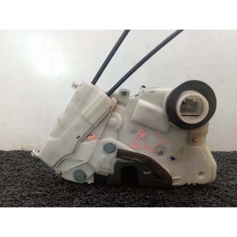 Recambio de cerradura puerta delantera derecha para toyota prius (nhw30) advance referencia OEM IAM   