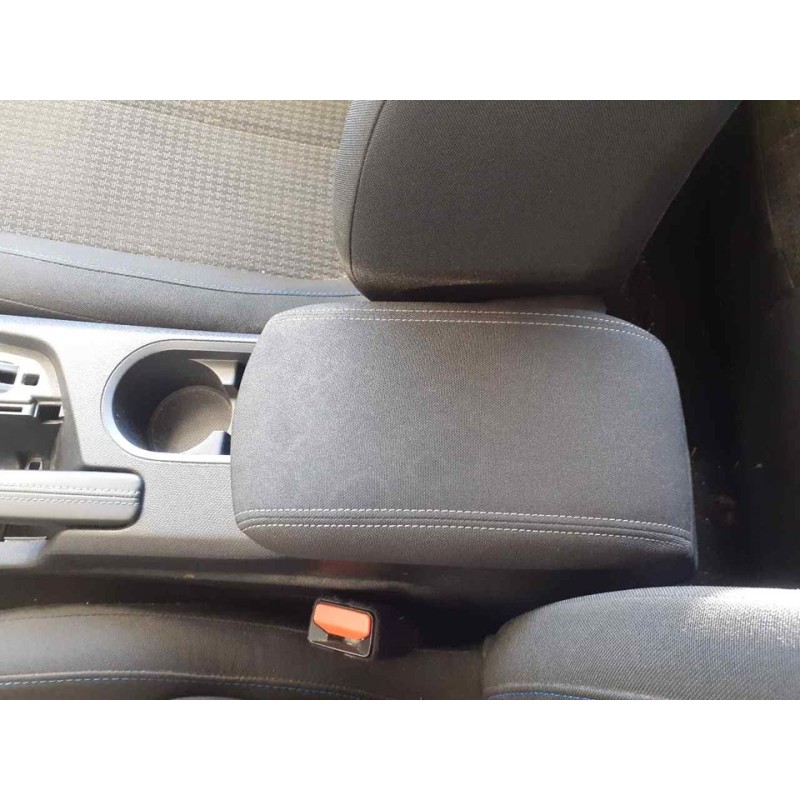Recambio de apoyabrazos central para peugeot 308 style referencia OEM IAM   